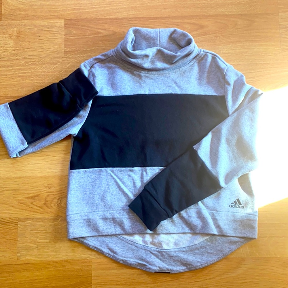 Adidas hoodie gray and black XS